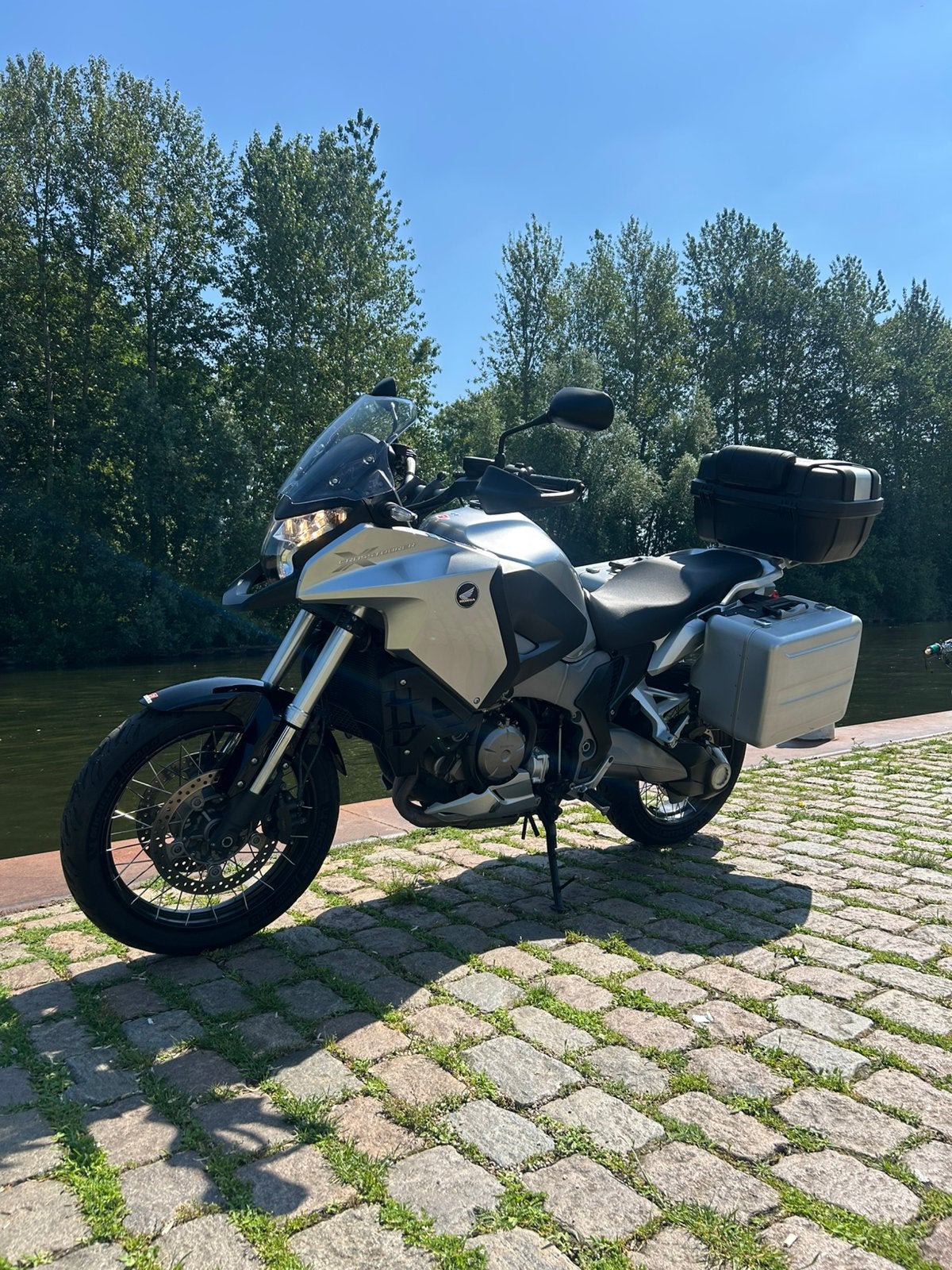 VFR1200X Crosstourer Incl 3 delig kofferset, Motoren, Motoren | Honda, 4 cilinders, Motorrijbewijs A, Particulier, Meer dan 35 kW