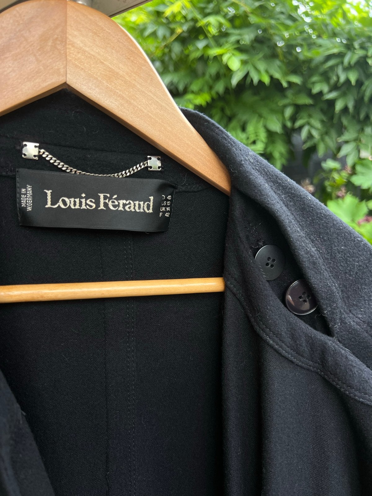 Louis Féraud mantel jas maat 40, Ophalen of Verzenden, Zo goed als nieuw, Maat 38/40 (M), Zwart