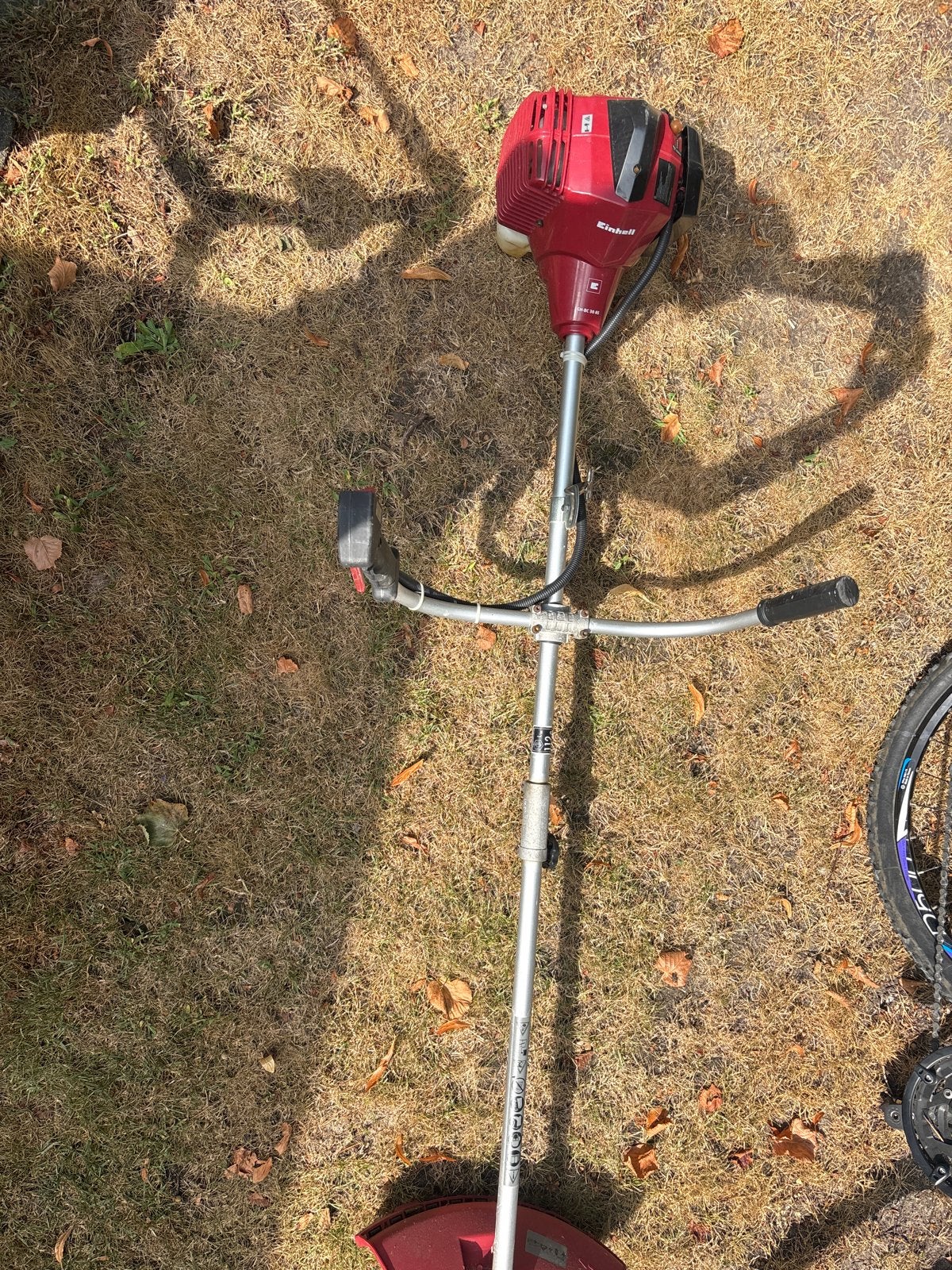 Einhell GH-BC 30 AS Benzine Bosmaaier - Zo goed als nieuw, Tuin en Terras, Grastrimmers, Ophalen, Zo goed als nieuw, Benzine
