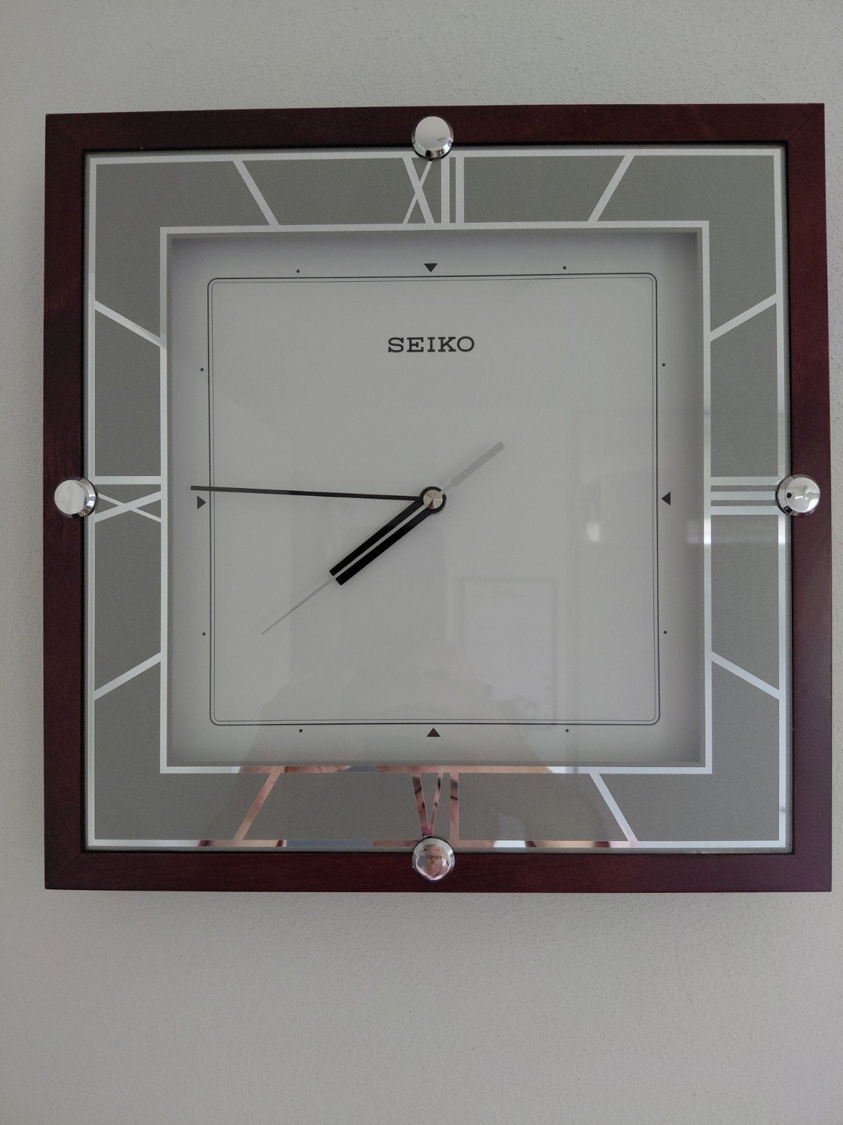 Stijlvolle Seiko Wandklok - Modern Design, Wandklok, Analoog, Ophalen of Verzenden, Zo goed als nieuw