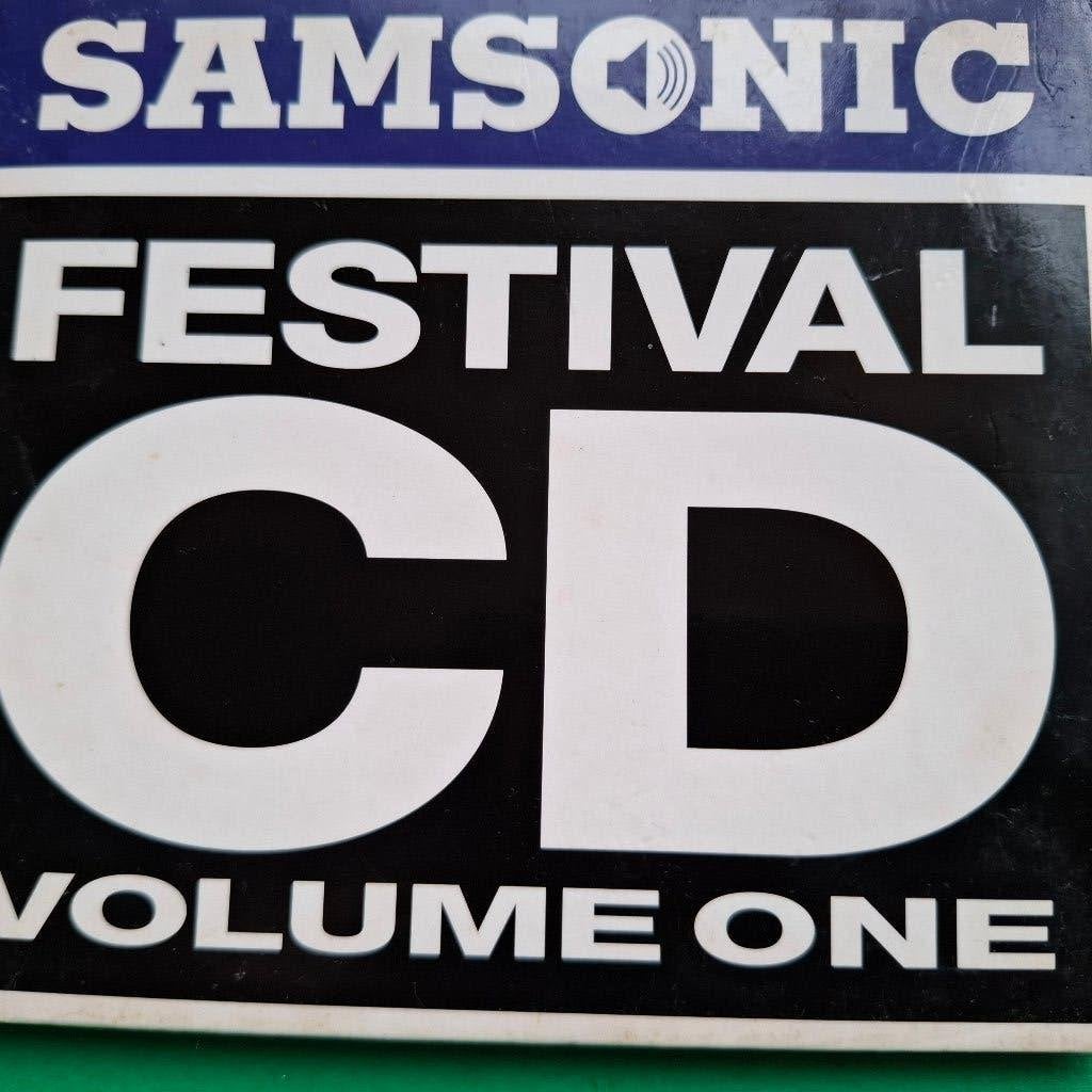 SAMSONIC FESTIVAL CD OF ONE -  2002, Ophalen of Verzenden, Zo goed als nieuw, Poprock, Album