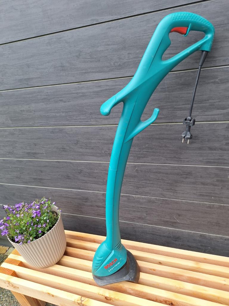 Bosch Easytrim elektrische grastrimmer, Gebruikt, Ophalen of Verzenden, 30 tot 50 cm, Bosch