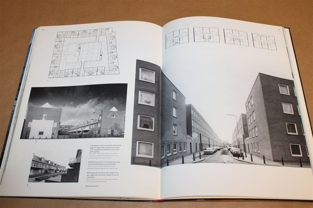 Architectuur in Nederland — Jaarboek 1993-1994, Boeken, Ophalen of Verzenden, Zo goed als nieuw, Architecten