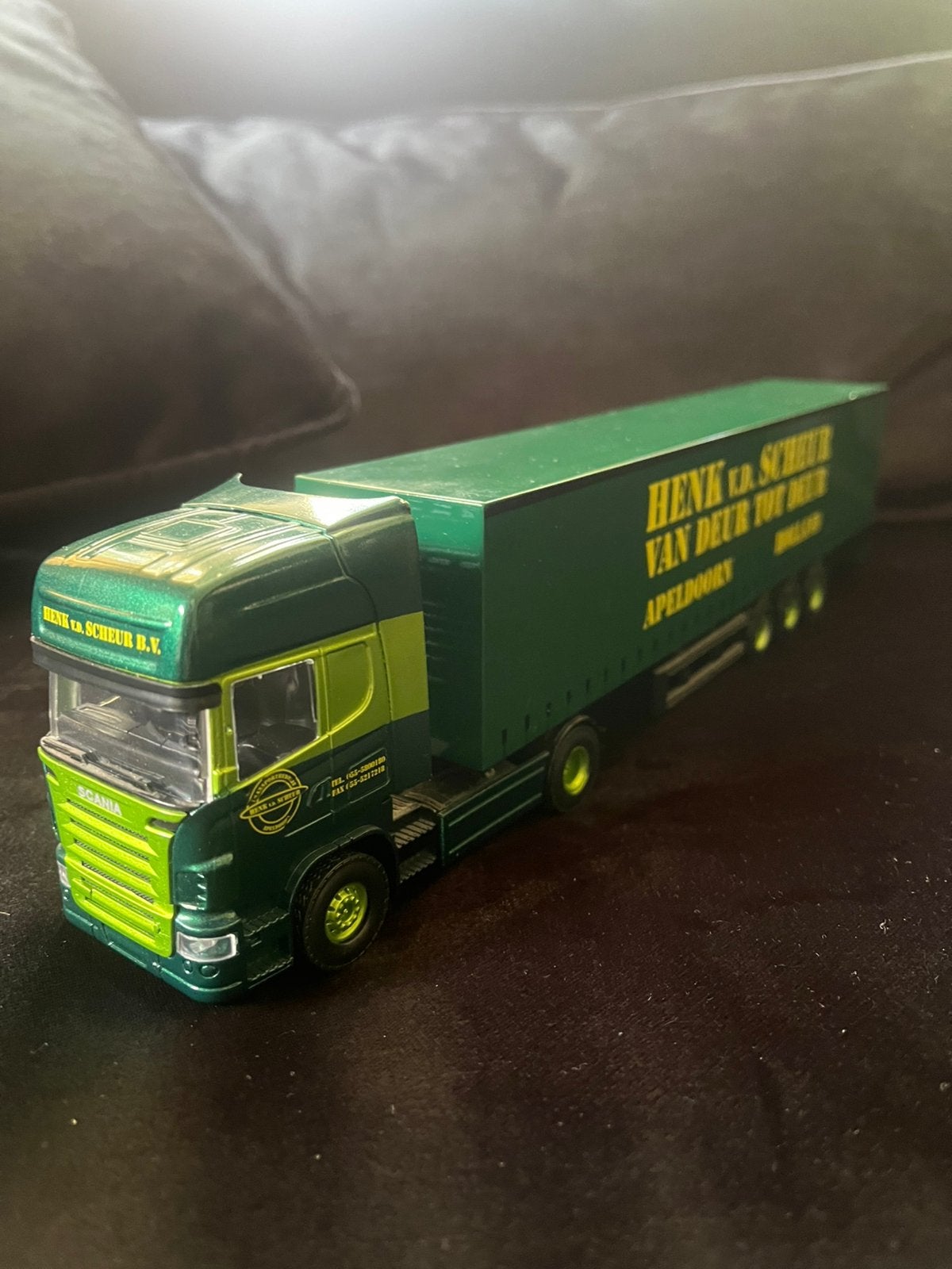 Scania met Trailer van Henk van de Scheur uit Apeldoorn!!, Hobby en Vrije tijd, Ophalen of Verzenden, Zo goed als nieuw, Bus of Vrachtwagen