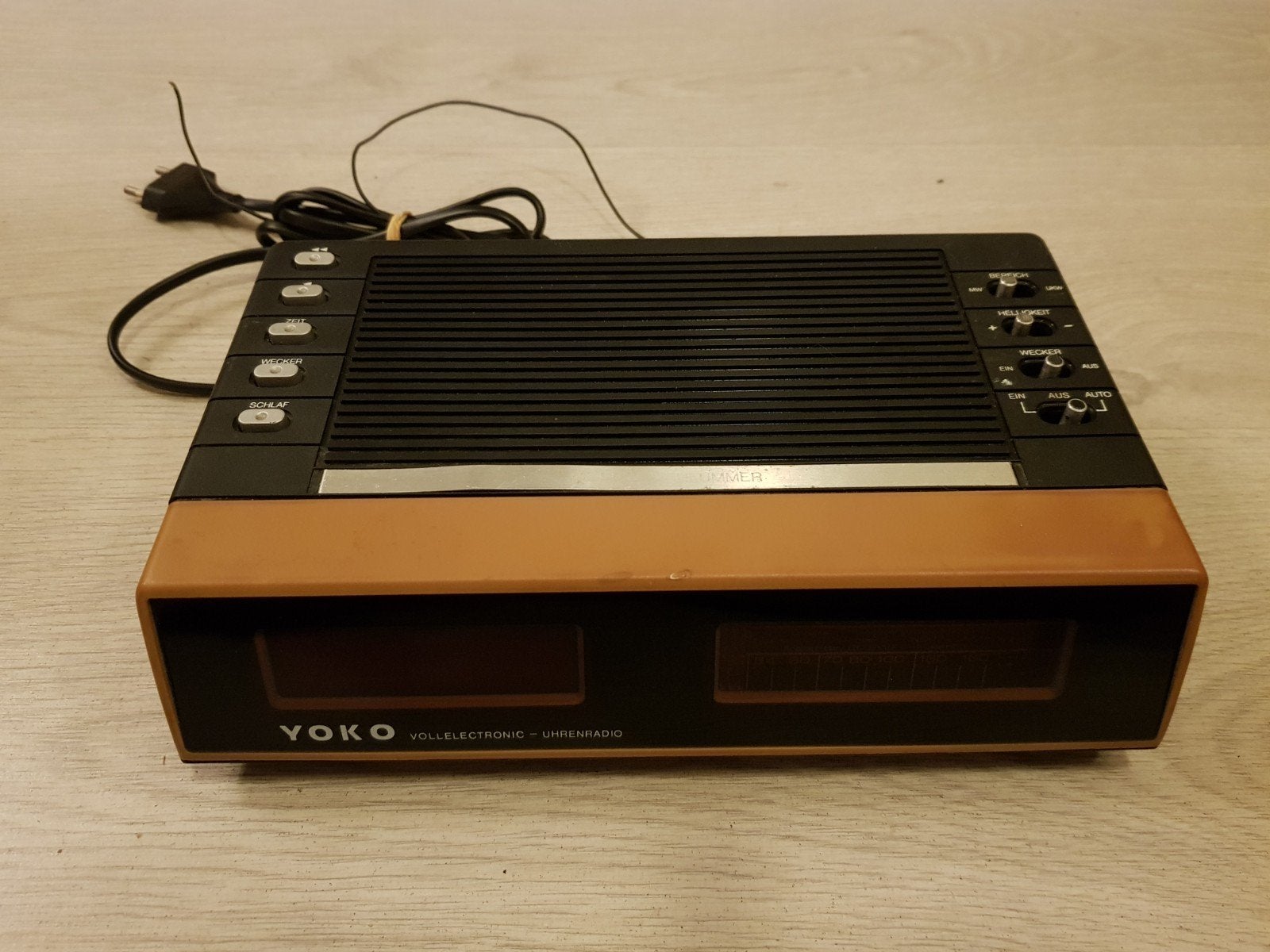 Vintage Yoko wekkerradio, Ophalen of Verzenden, Niet werkend, Radio