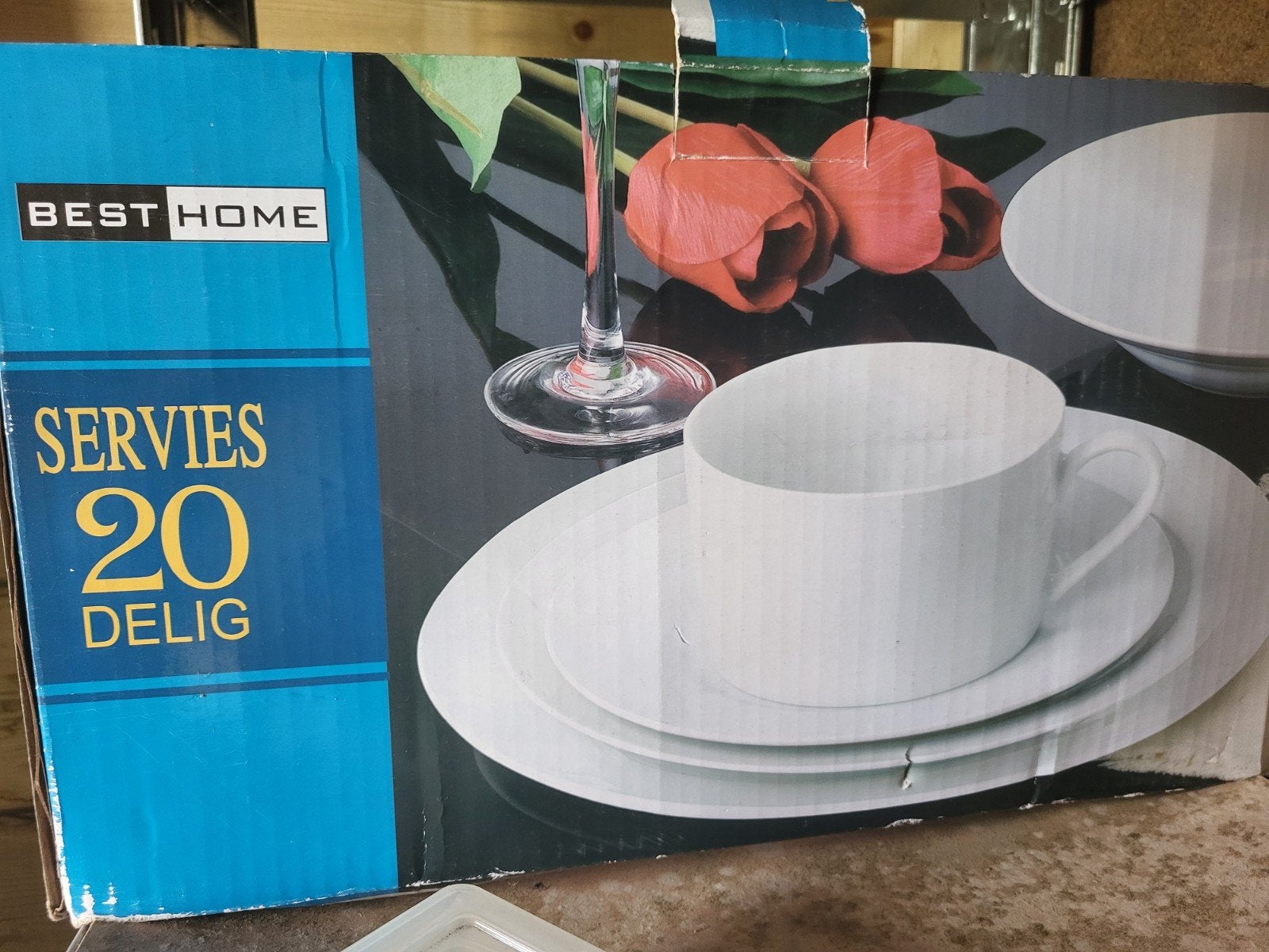 Best Home Servies 20-delig - Nieuw in doos, Huis en Inrichting, Keuken | Servies, Ophalen