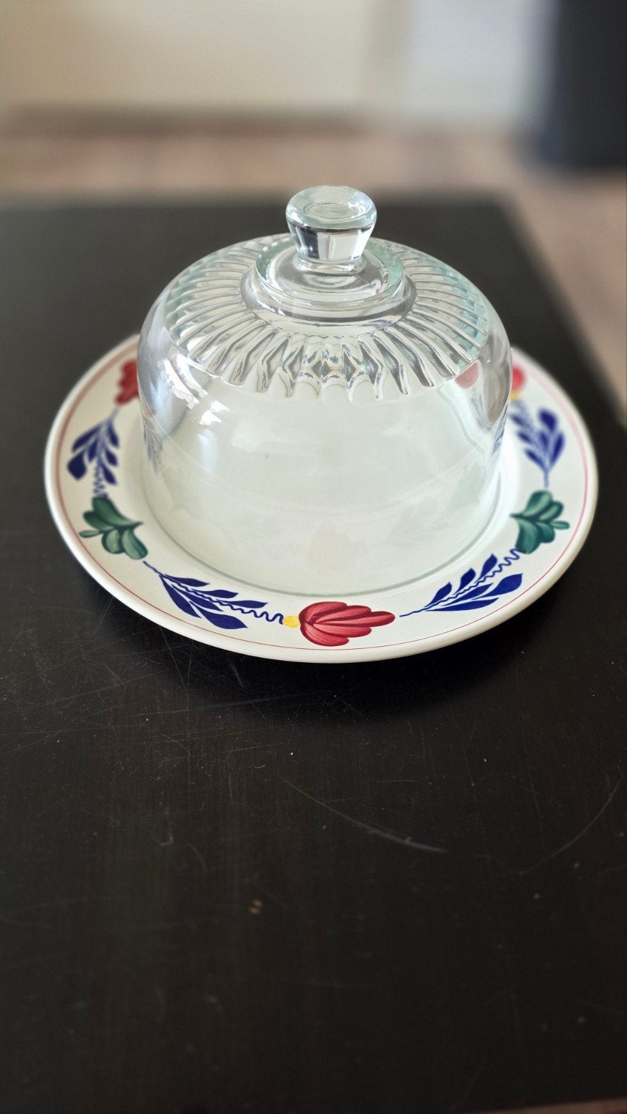 Vintage Boerenbont Botervloot / Kaasschotel met Glazen Stolp, Overige merken, Landelijk/Boerenbont, Ophalen of Verzenden, Aardewerk