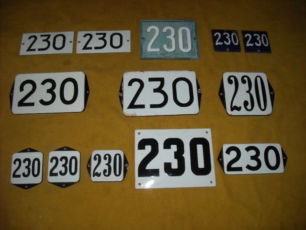 oud emaille huisnummer 230 ook 231 232 233 234 235 236 237 8, Antiek en Kunst, Ophalen of Verzenden