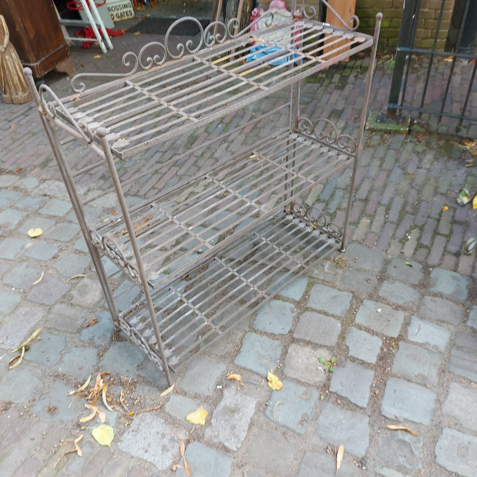 bakker bakkersrek bloemen bloemist schoenenrek winkel, Ophalen