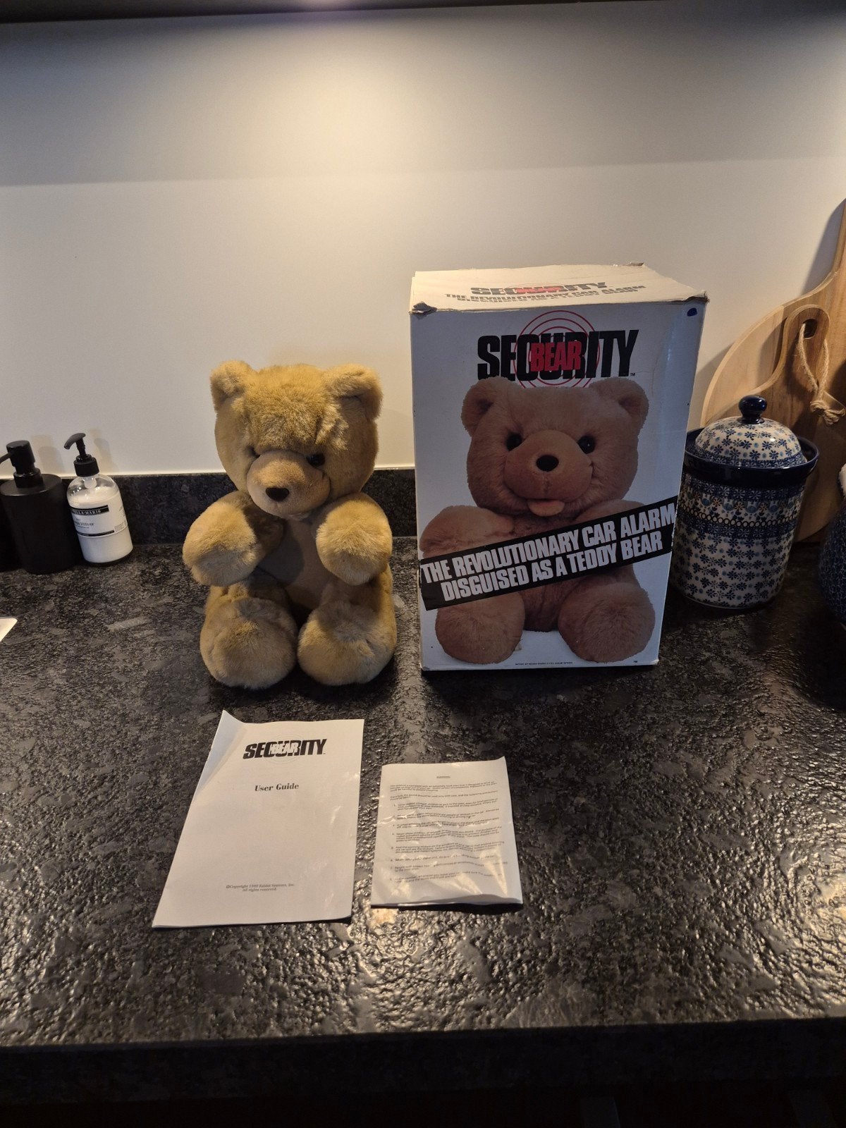 Security Bear Auto alarm 1989, Ophalen of Verzenden, Zo goed als nieuw, Stoffen beer, Overige merken