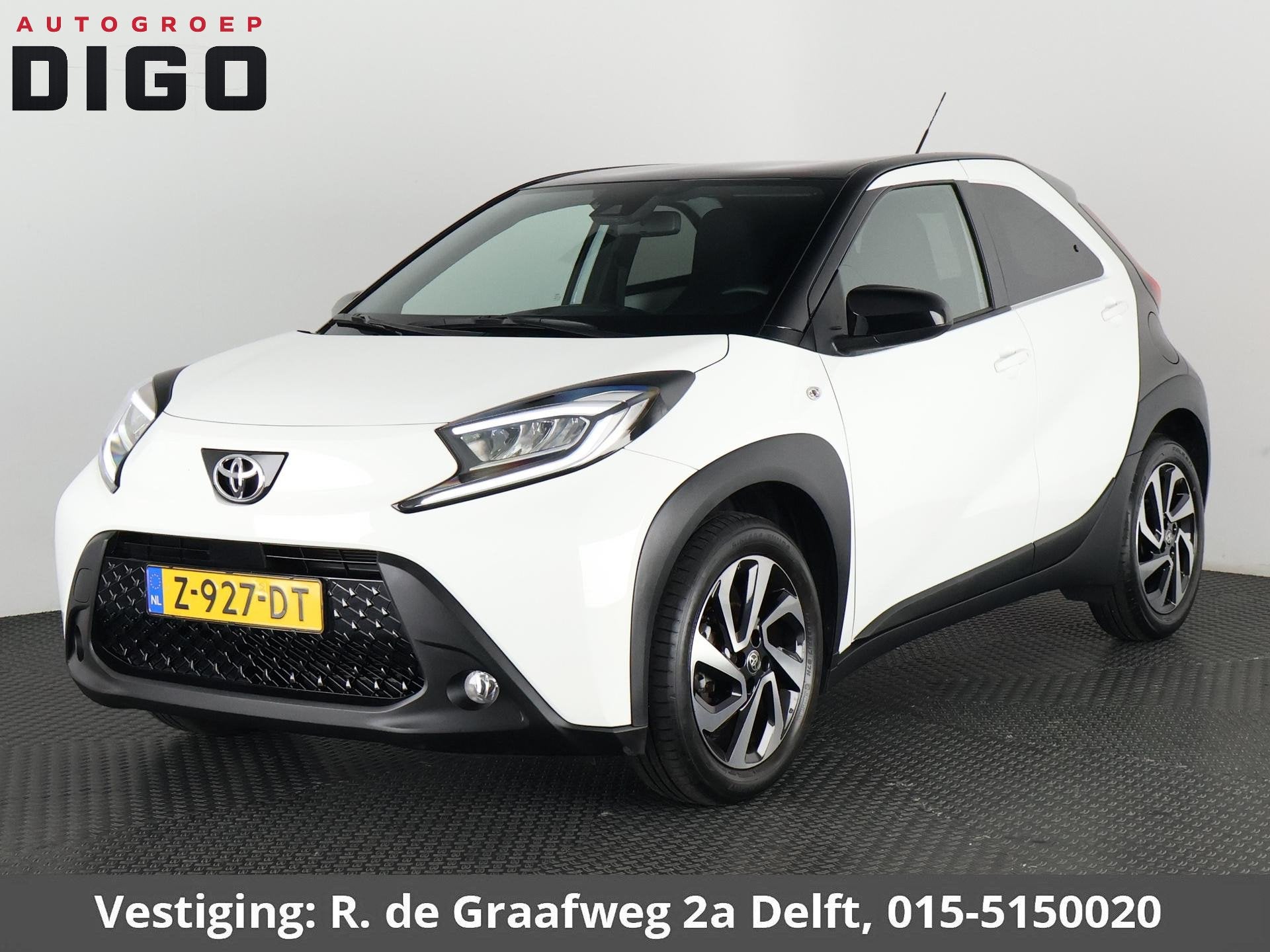 Toyota Aygo X 1.0 VVT-i MT Pulse Bi-Tone | Apple Carplay & A, Auto's, Dealer onderhouden, Stof, Gebruikt, 4 stoelen