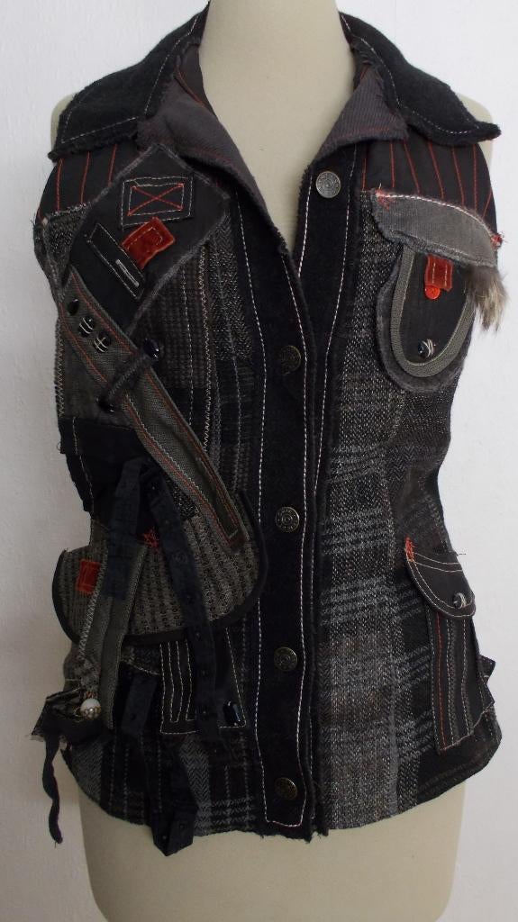 Apart en stoer gilet/top van Tricot Chic! L, Bruin, Verzenden, Maat 42/44 (L), Zo goed als nieuw