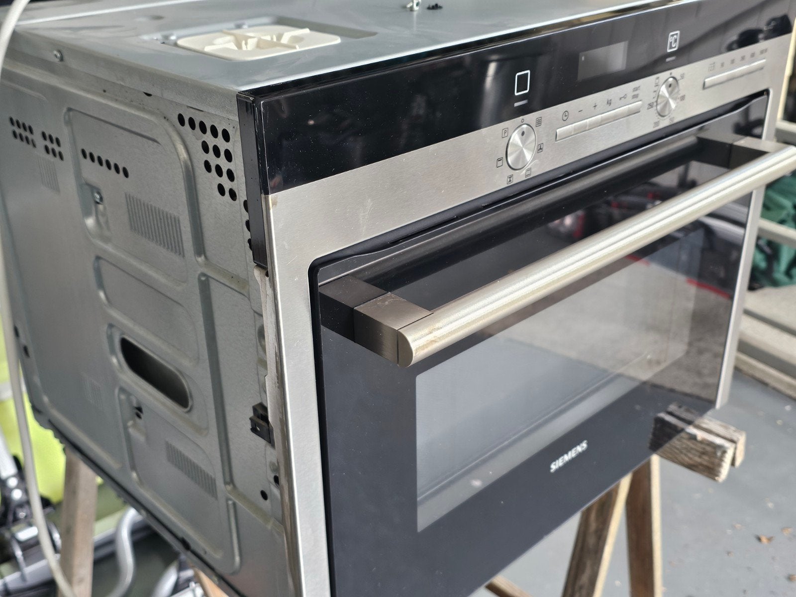 Siemens inbouw combinatie oven/magnetron, Ophalen