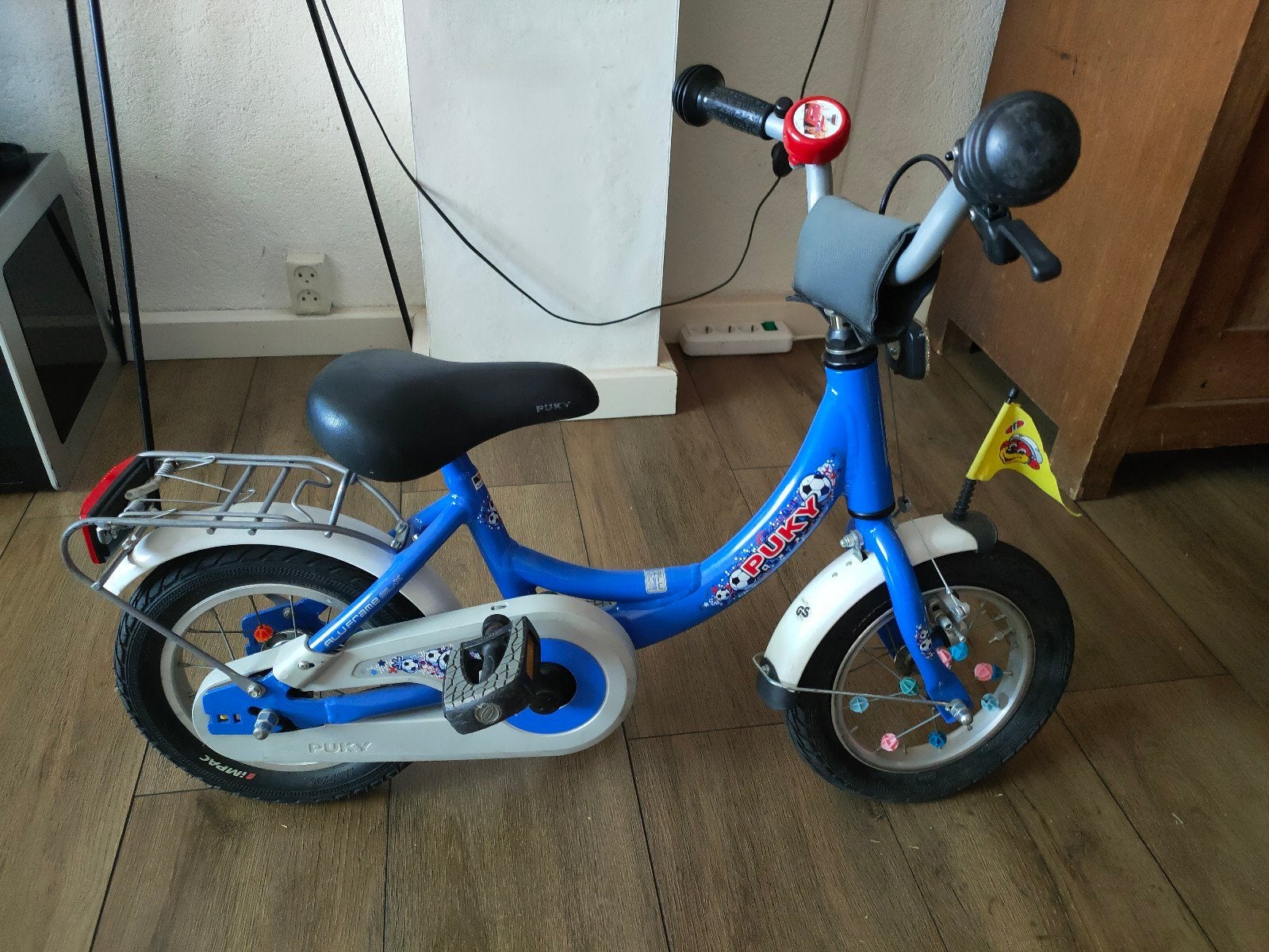Stoere 12 inch Puky kinderfiets, Fietsen en Brommers, Fietsen | Kinderfietsjes, Ophalen, Terugtraprem, Puky, Minder dan 16 inch