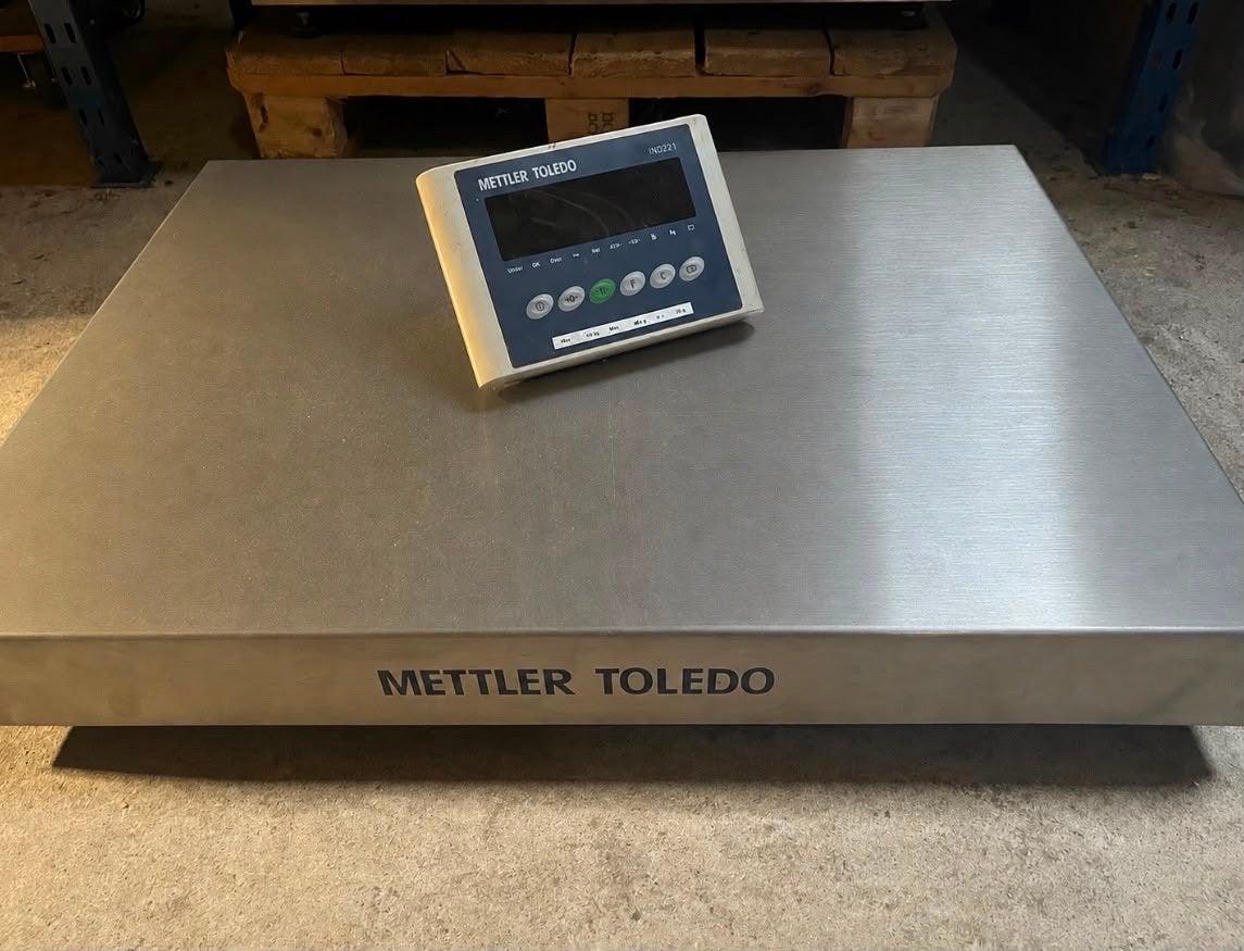 Mettler Toledo Vloerweegschaal IND221 - 60x80x10 cm, Ophalen, Gebruikt, Vloerweegschaal, 50 tot 100 kg