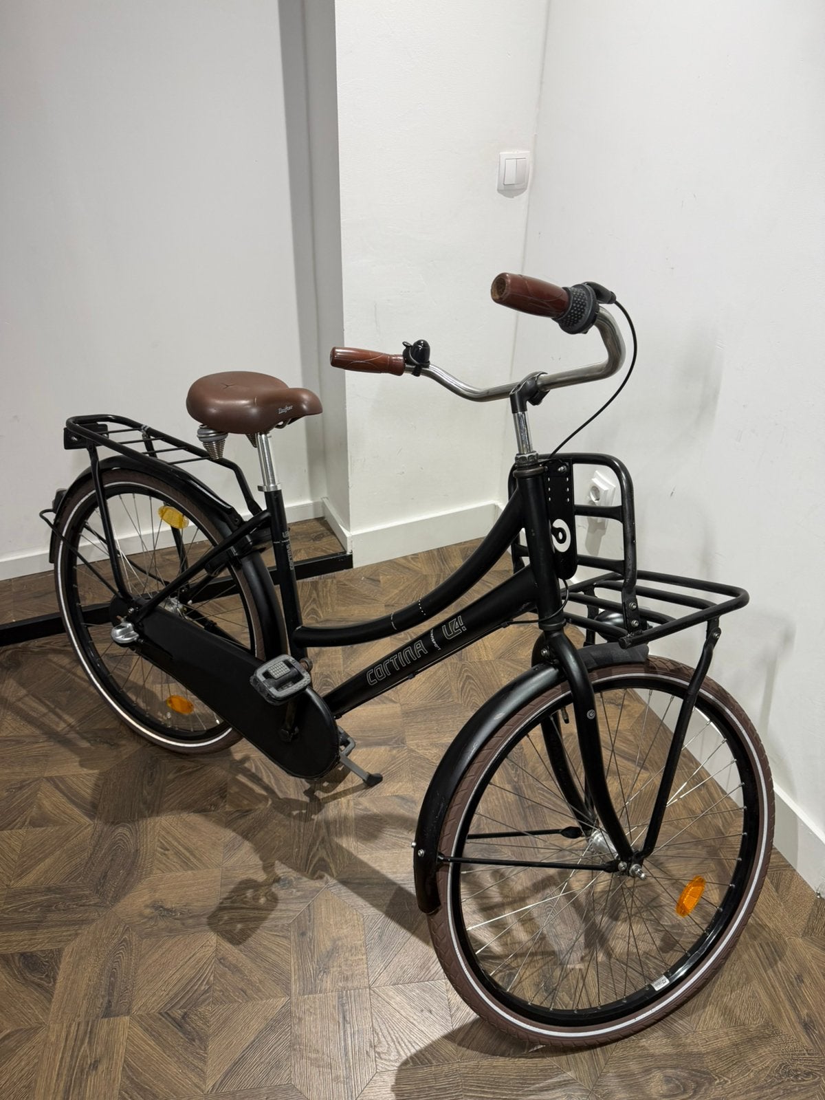 Cortina u4 transport meisjes fiets, Ophalen, Zo goed als nieuw, 26 inch of meer, Versnellingen