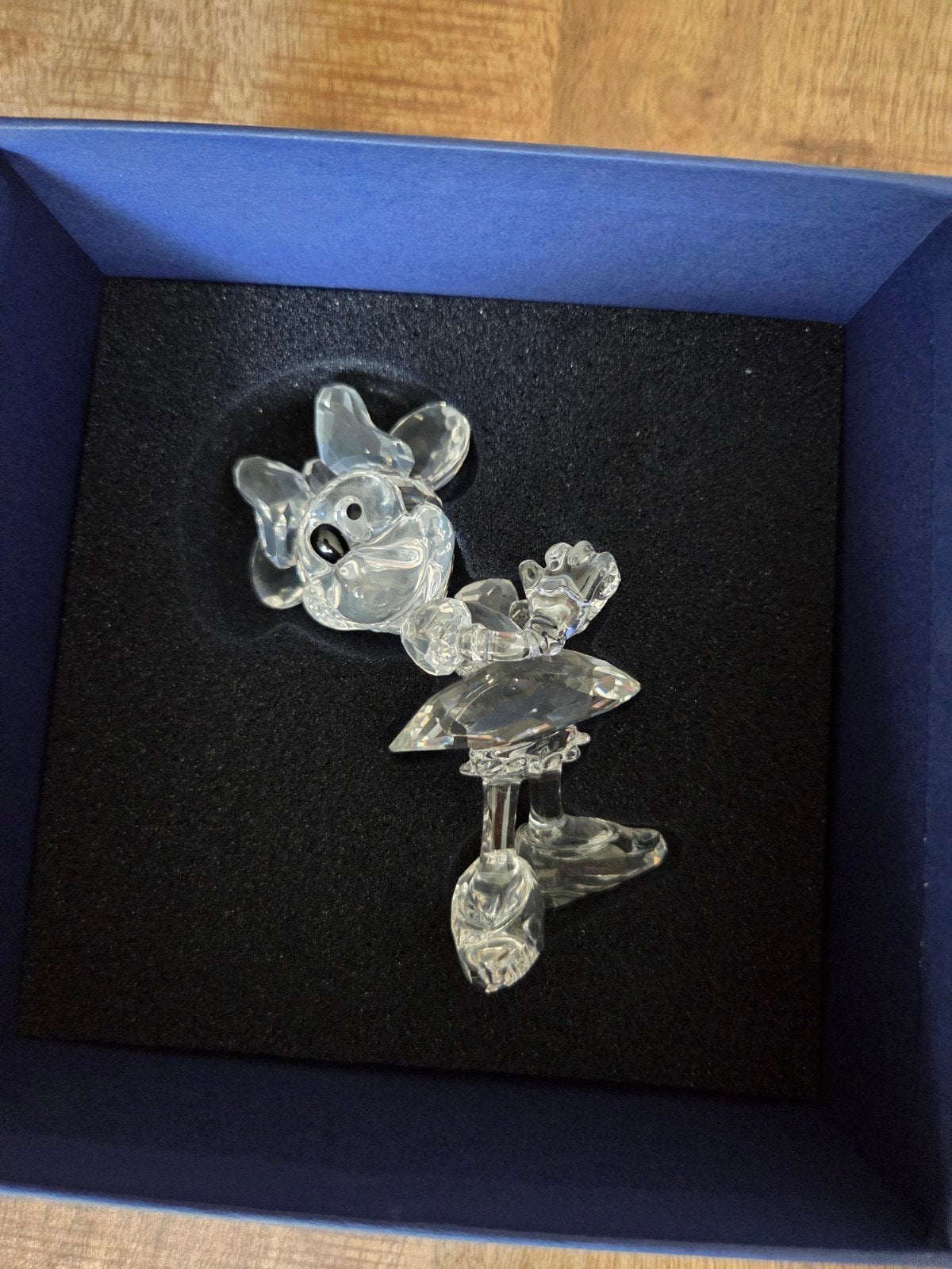 Swarovski Minnie Mouse Kristal Figuur Disney Showcase, Ophalen of Verzenden, Zo goed als nieuw, Figuurtje