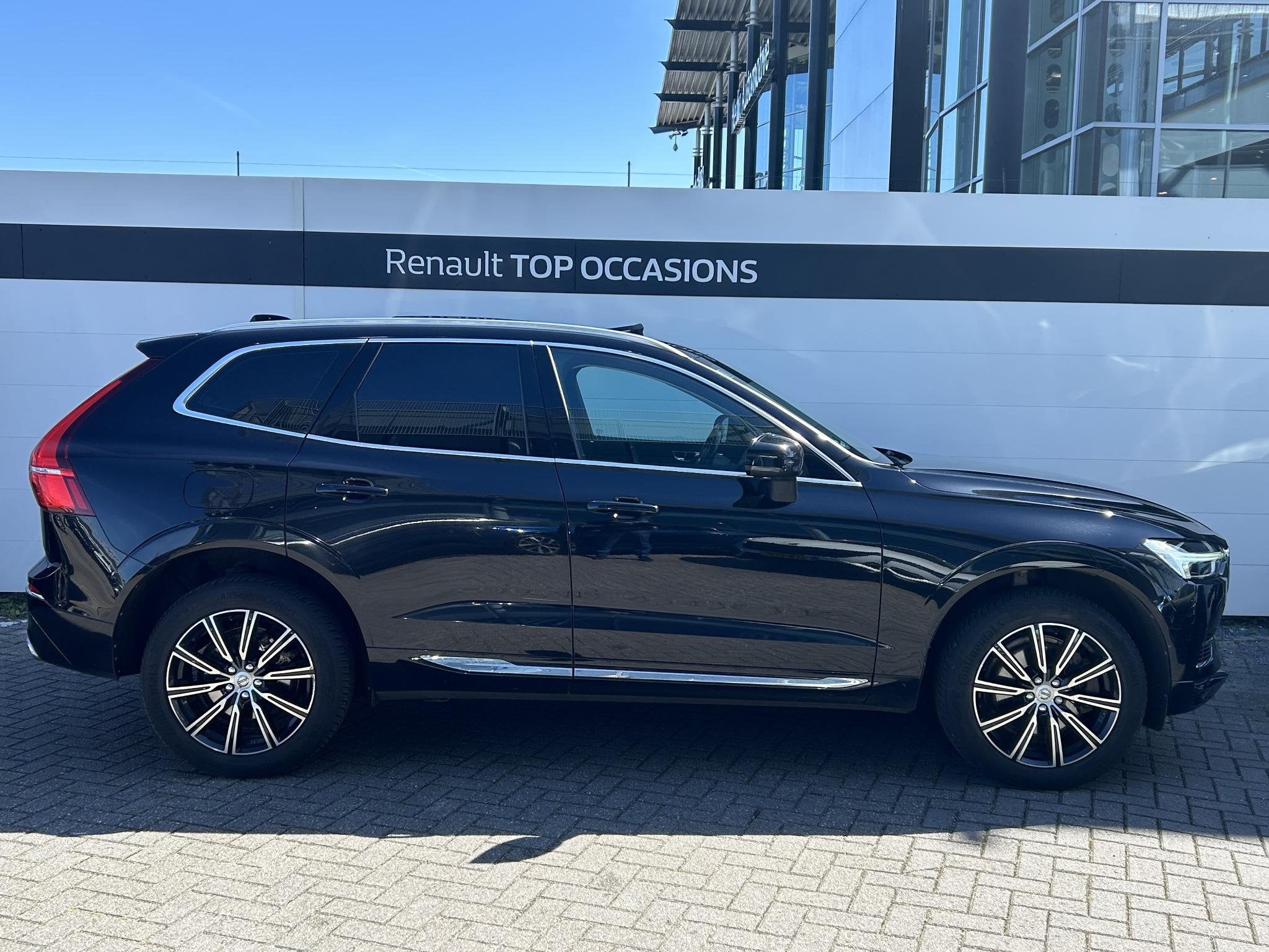Foto 17 van Volvo XC60 2.0 T8 Twin Engine AWD Inscription | Panoramadak
