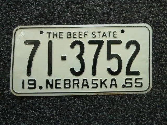Kentekenplaat licenseplate Nebraska Beef State 1965 USA, Verzamelen, Verzenden, Gebruikt, Auto's