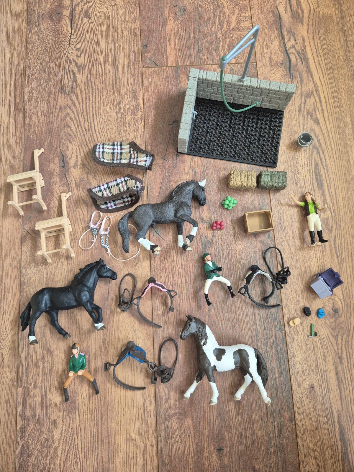 Schleich, Ophalen, Zo goed als nieuw