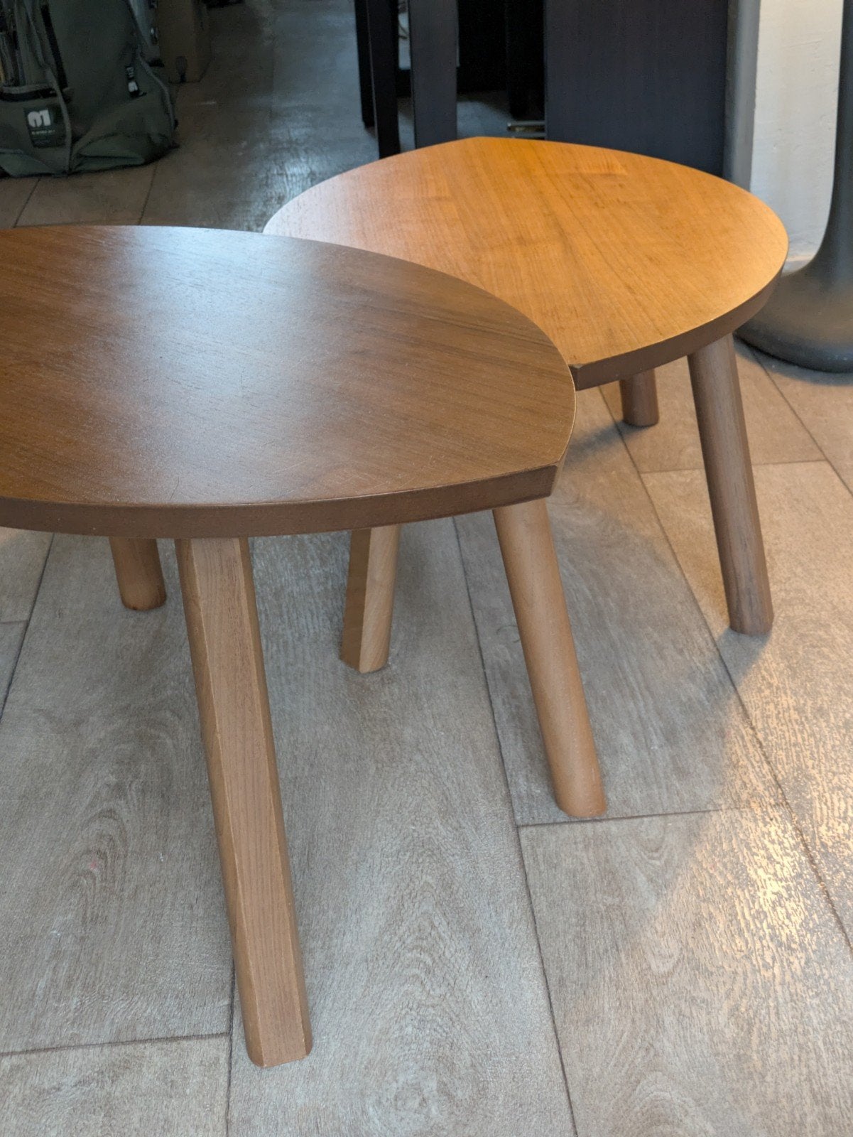 IKEA Stockholm bijzettafel set van 2 - Walnoot, Ophalen, Minder dan 45 cm, Gebruikt, 55 tot 75 cm