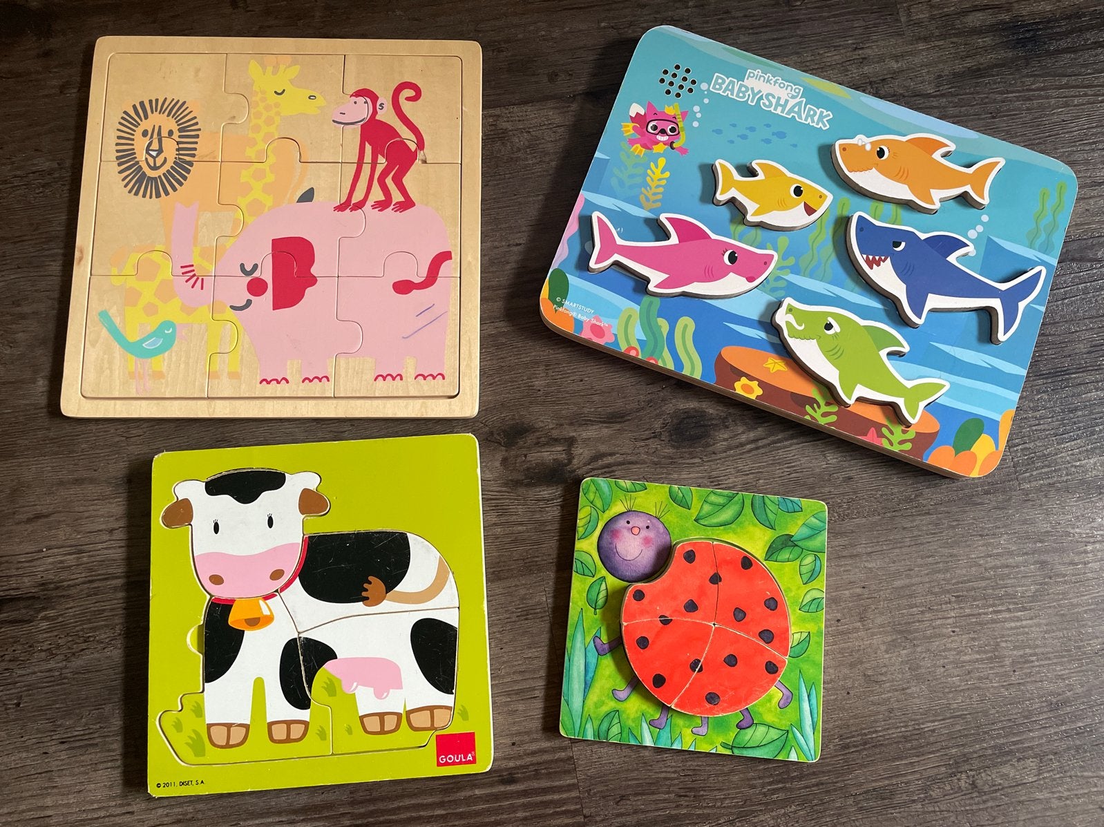 4 Houten Puzzels voor Kinderen (Dieren, babyshark), Ophalen, Gebruikt, Van hout, Minder dan 10 stukjes