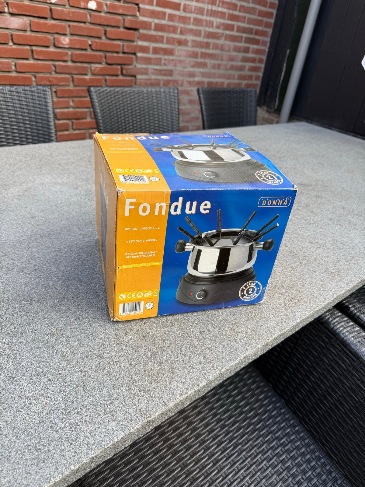 Nieuwe elektrische fondueset - Donna merk, Witgoed en Apparatuur, Ophalen, Nieuw, Elektrisch, Fondueset