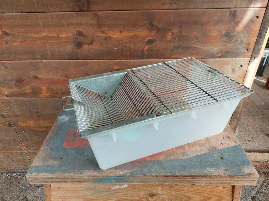 Gebruikte Labbakken T2 en T4 te koop, Dieren en Toebehoren, Kooi, Gebruikt, Minder dan 75 cm, Ophalen
