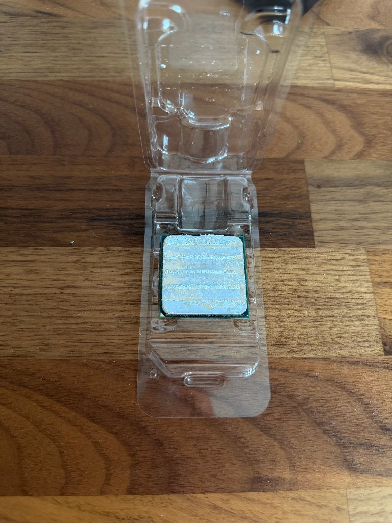 Ryzen 7 2700X met wraith cooler, 8-core, Gebruikt, Ophalen of Verzenden, AMD Ryzen 7