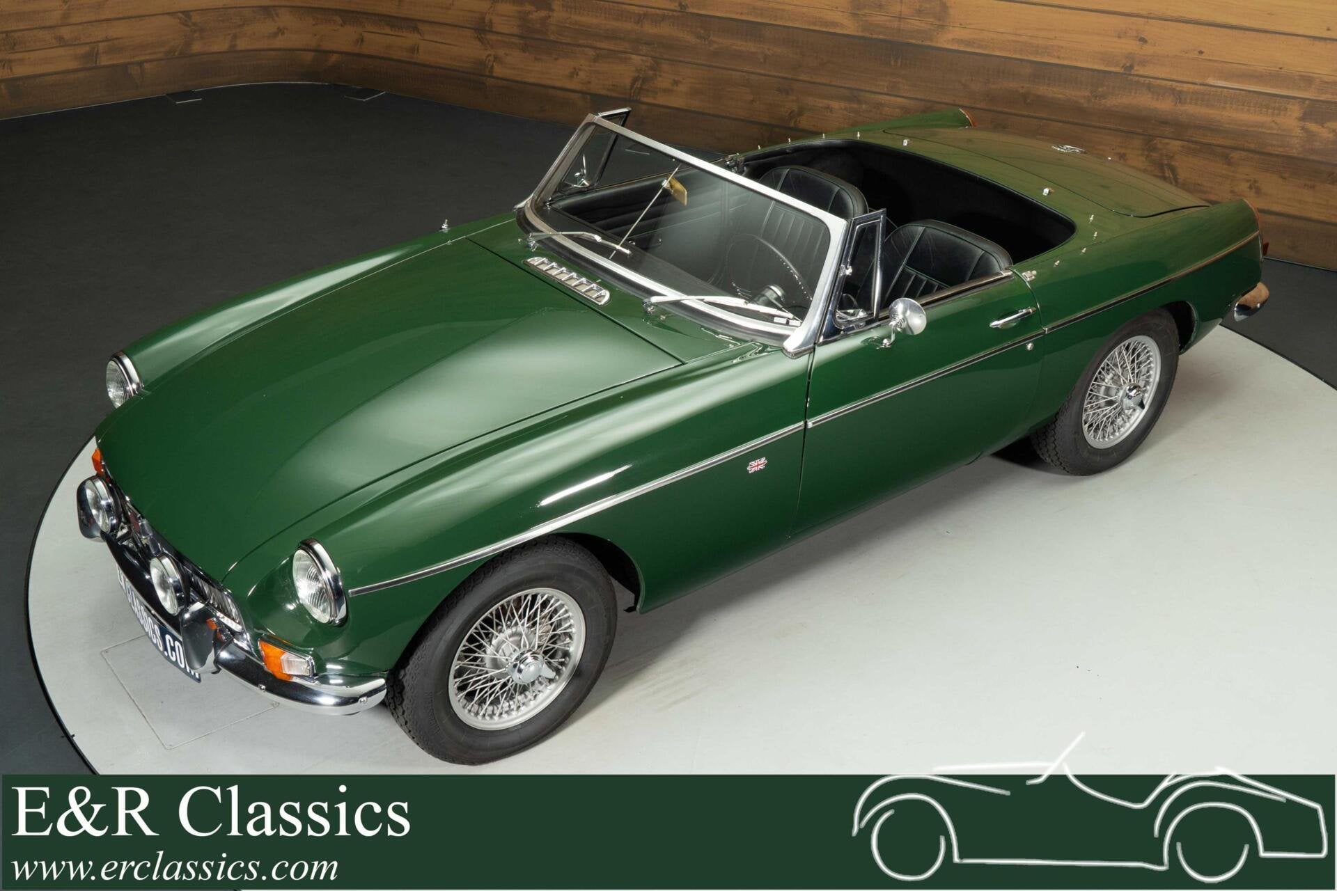 MG MGB Cabriolet | 1966, Achterwielaandrijving, Zwart, 95 pk, Cabriolet