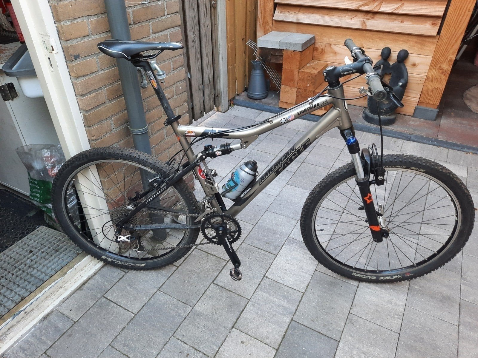 American Eagle Lightning 850 fully Xtr,Xt,Rock Shox, Velgrem, Versnellingen, American eagle, Zo goed als nieuw