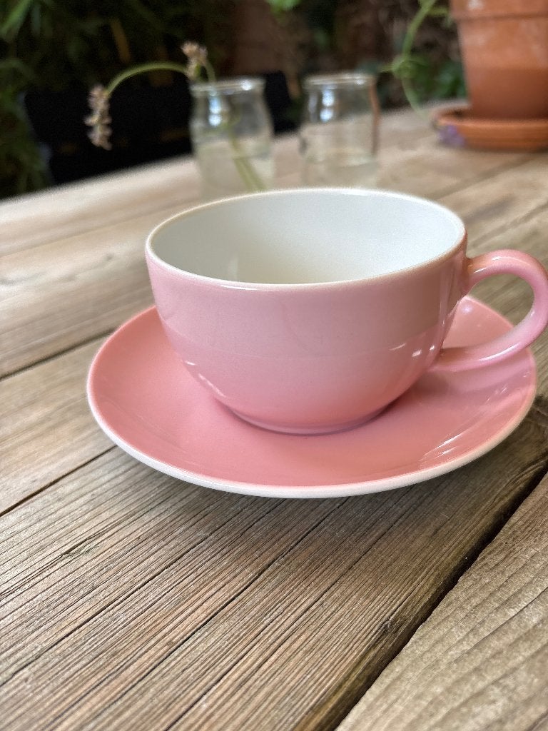 Dibbern koffie kop en 2 schotels poeder roze, Ophalen, Zo goed als nieuw, Overige stijlen, Kop(pen) en/of Schotel(s)