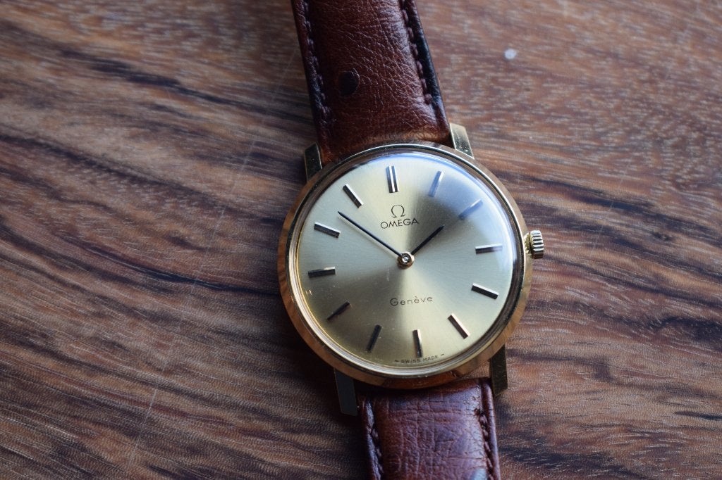 Omega Genève – Ref. 111.0108 – geserviced (juni 2026), Sieraden, Tassen en Uiterlijk, Horloges | Heren, Leer, Staal, Polshorloge