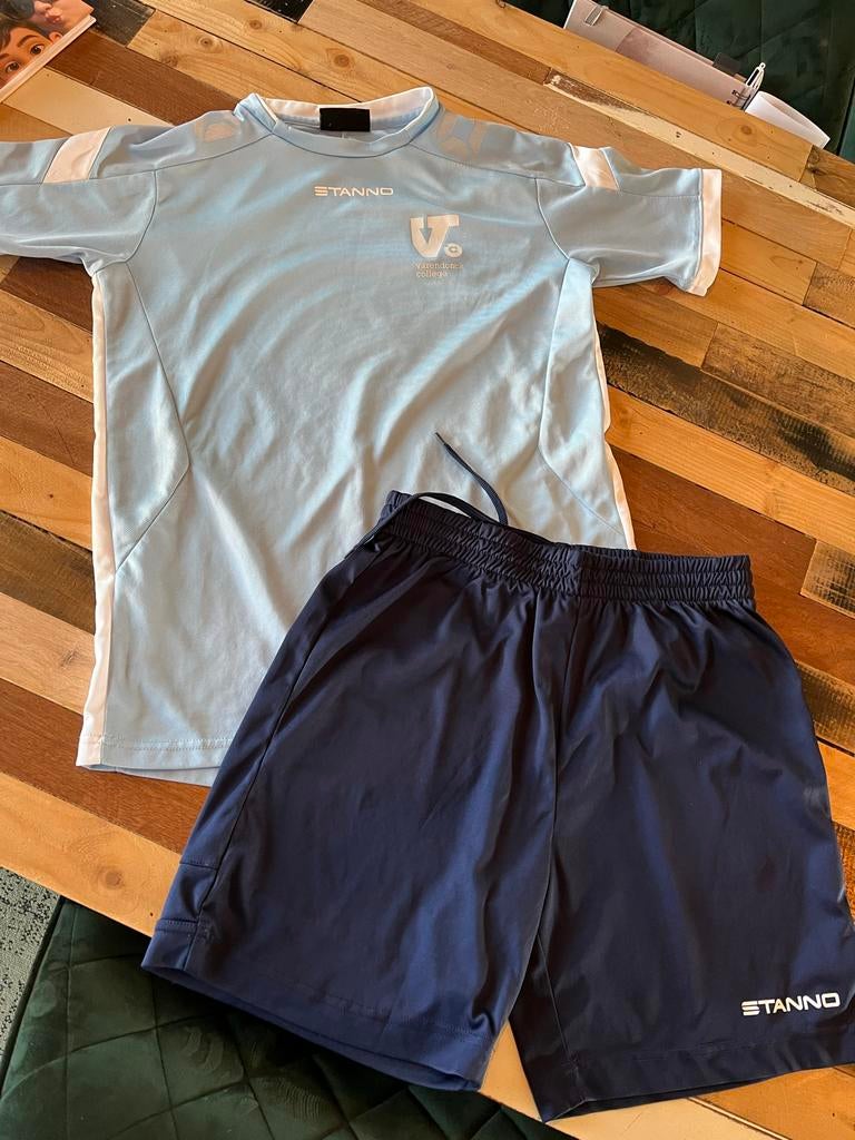 Stanno gym kleding varendonck college- Shirt Broekje Maat S, Kleding | Heren, Sportkleding, Blauw, Ophalen of Verzenden, Gedragen
