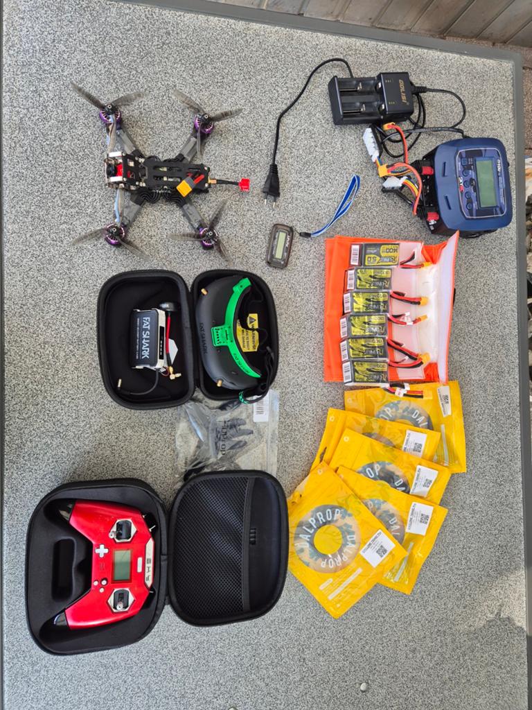 Complete FPV Drone Set - Raceklaar met Accessoires, Ophalen