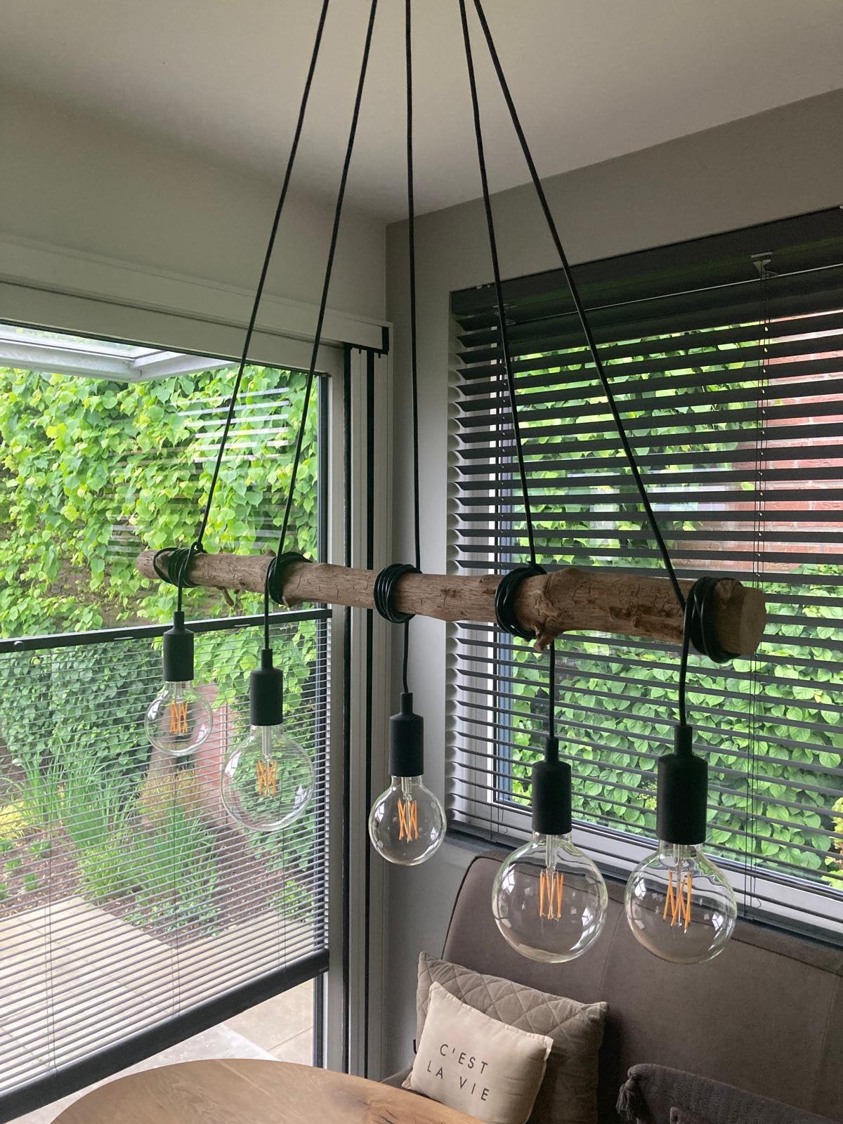 Hanglamp met boomstam, Ophalen, Zo goed als nieuw