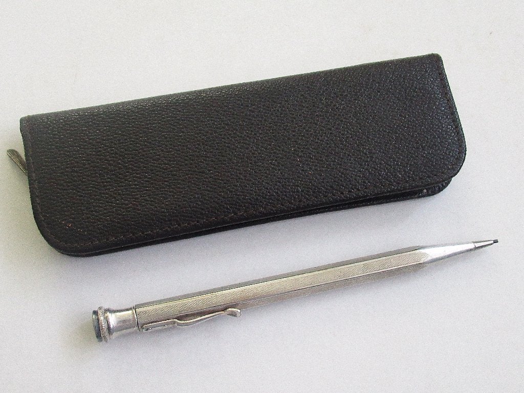 Antiek ArtDeco mechanisch potlood met etui uit de jaren 1930, Hobby en Vrije tijd, Tekenen, Ophalen of Verzenden, Gebruikt, Overige typen