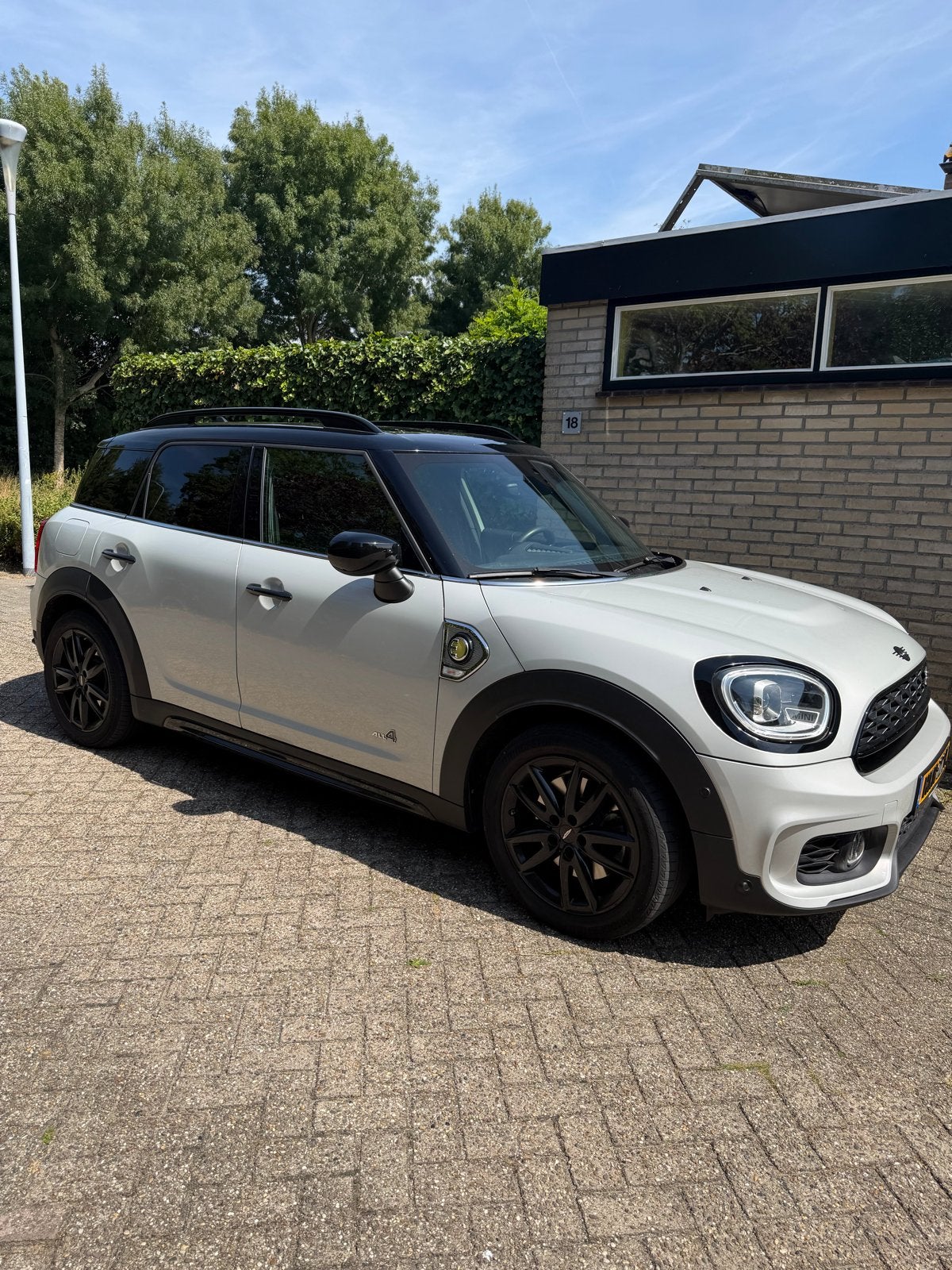 Mini Countryman 1.5 220pk Plug-in Hybrid E All4 Aut. 2022, Auto's, Mini, Automaat, 125 pk, Zwart, Countryman