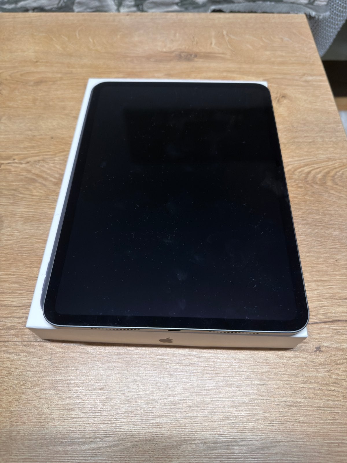 Foto 2 van Apple iPad Pro 11-inch 256Gb Wi-Fi Spacegrijs (2026)