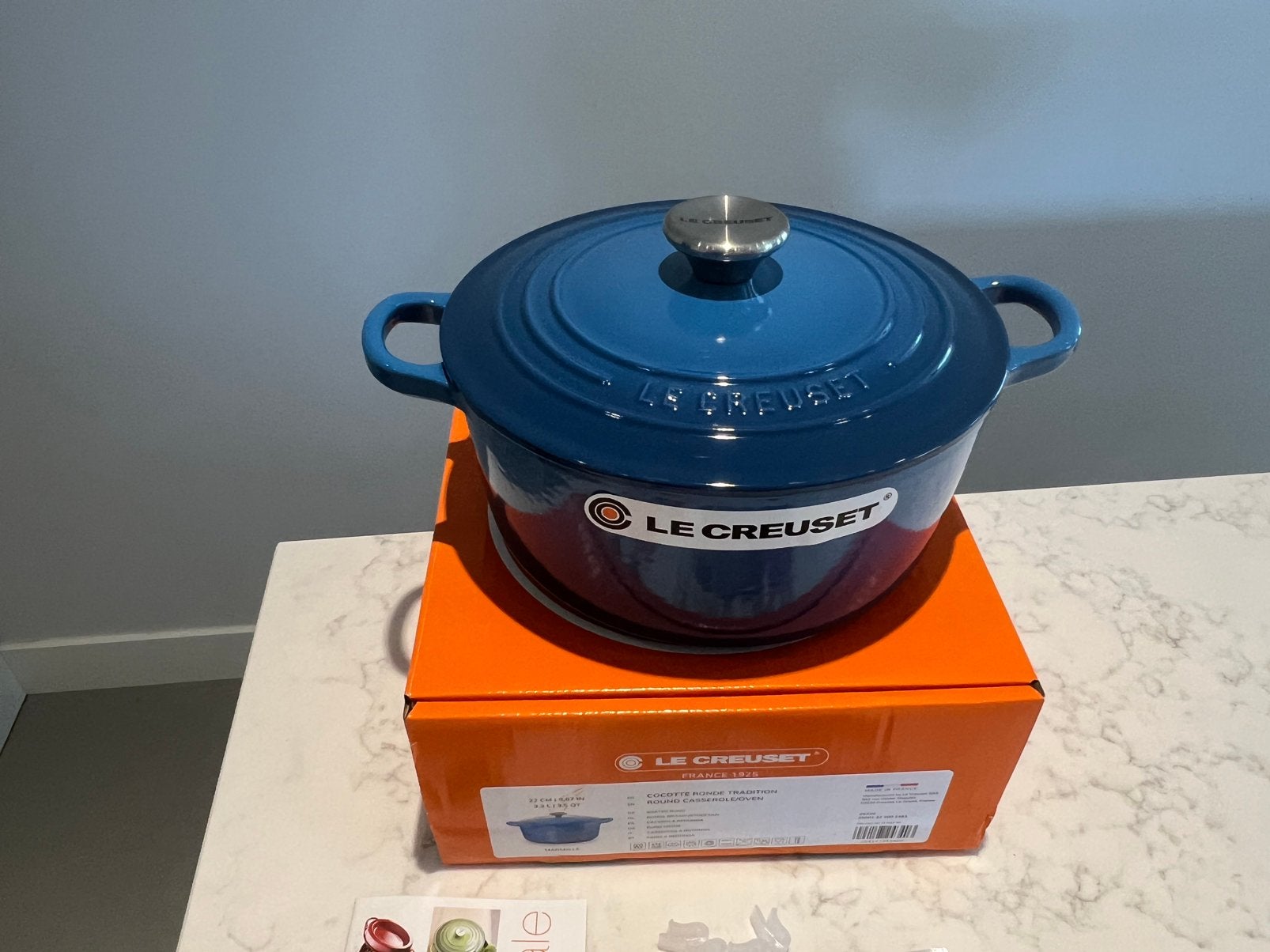 Buitenkansje: schaarse Le Creuset Marseille 22 cm nieuw, Huis en Inrichting, Keuken | Potten en Pannen, Nieuw, Le Creuset, Ophalen of Verzenden