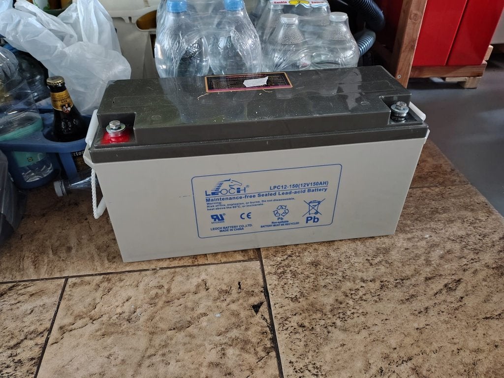 deep cycle accu's 150 AH 12 volt, Gebruikt