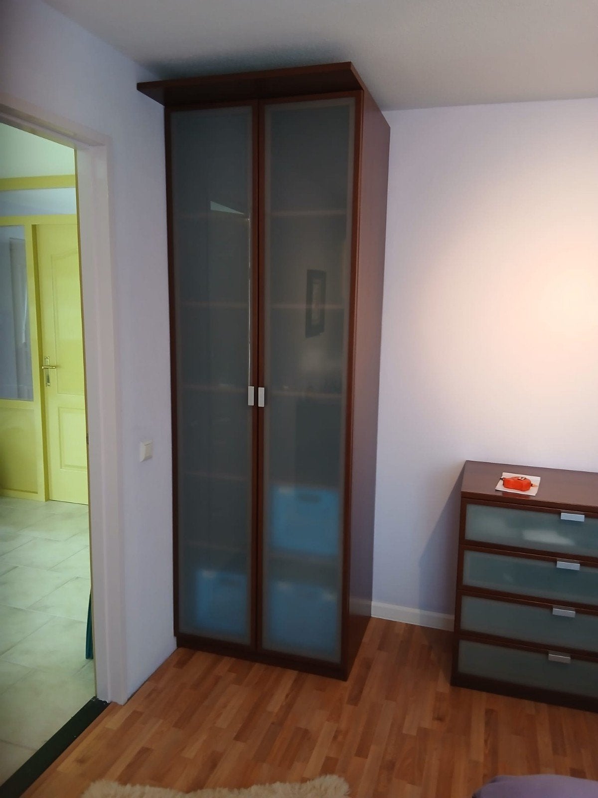 Pax hoekkast met spiegeldeuren en staande kast met melkglas, Huis en Inrichting, Ophalen, 100 tot 150 cm, 200 cm of meer, Glas
