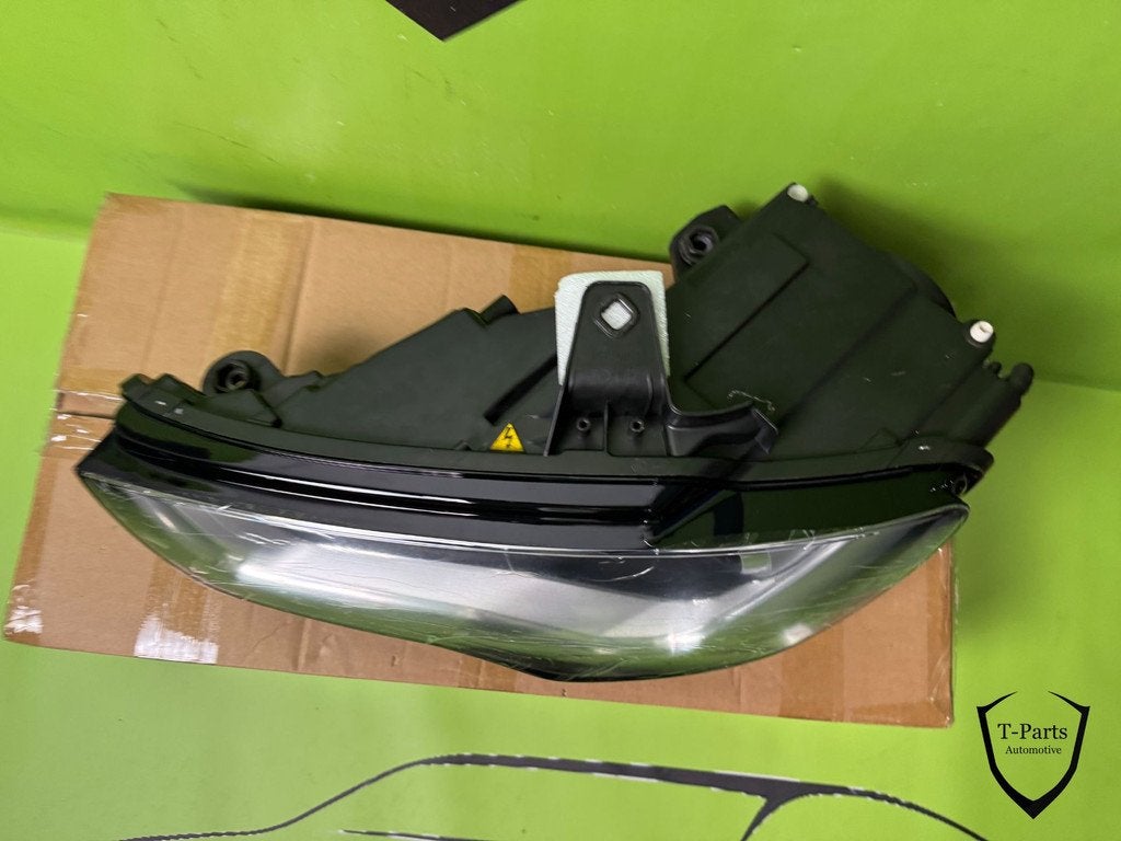 audi a3 koplamp 8VO941043L links lamp, Gebruikt, AUDI AG, Auto-Union-Strasse 1
85045  Ingolstadt, DE, Kundenbetreuung@audi.de