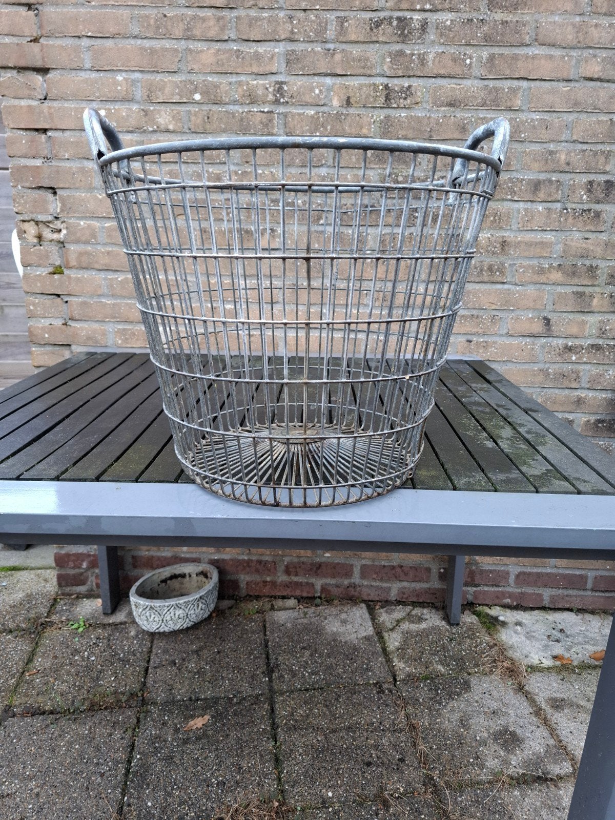 antieke korf, Ophalen