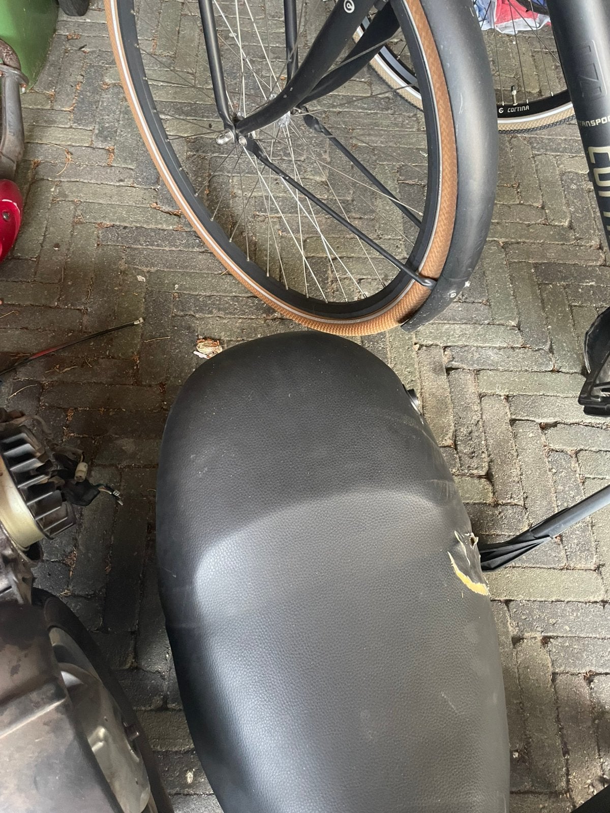Zip 2000 zadel met buddybak (beschadigd), Ophalen of Verzenden, Zadel, Piaggio