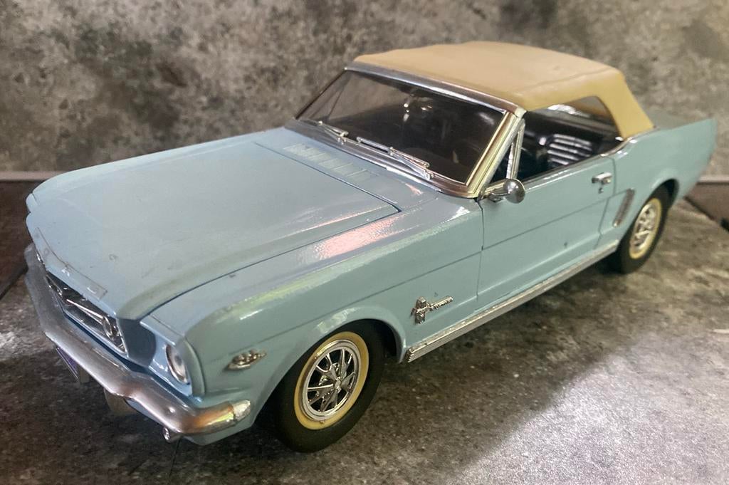 Ford mustang, Hobby en Vrije tijd, Modelauto's | 1:18, Ophalen of Verzenden, Zo goed als nieuw, Overige merken