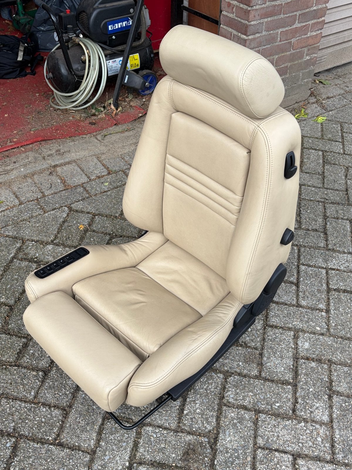 Recaro Ergomed elektrische bestuurdersstoel met rail VW/Audi, Auto-onderdelen, Ophalen, Gebruikt, Volkswagen
