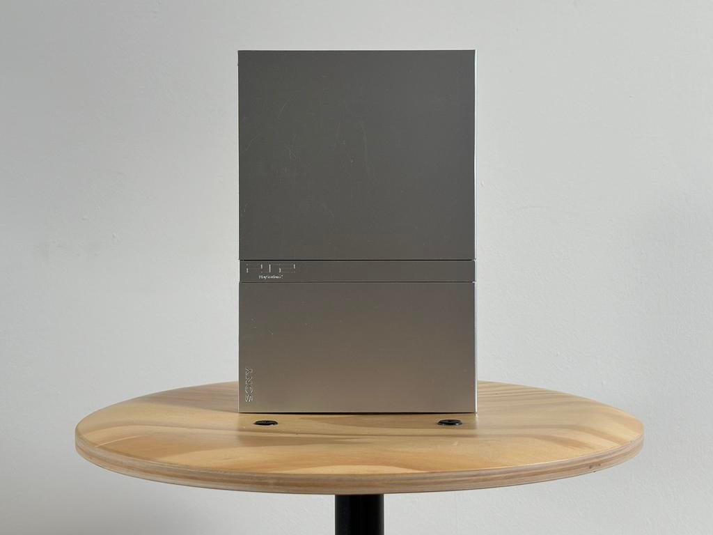 PS2 - Slim Silver, 5 Games & 8MB Memory Card, Spelcomputers en Games, Ophalen, Gebruikt, Met 2 controllers, Met geheugenkaart