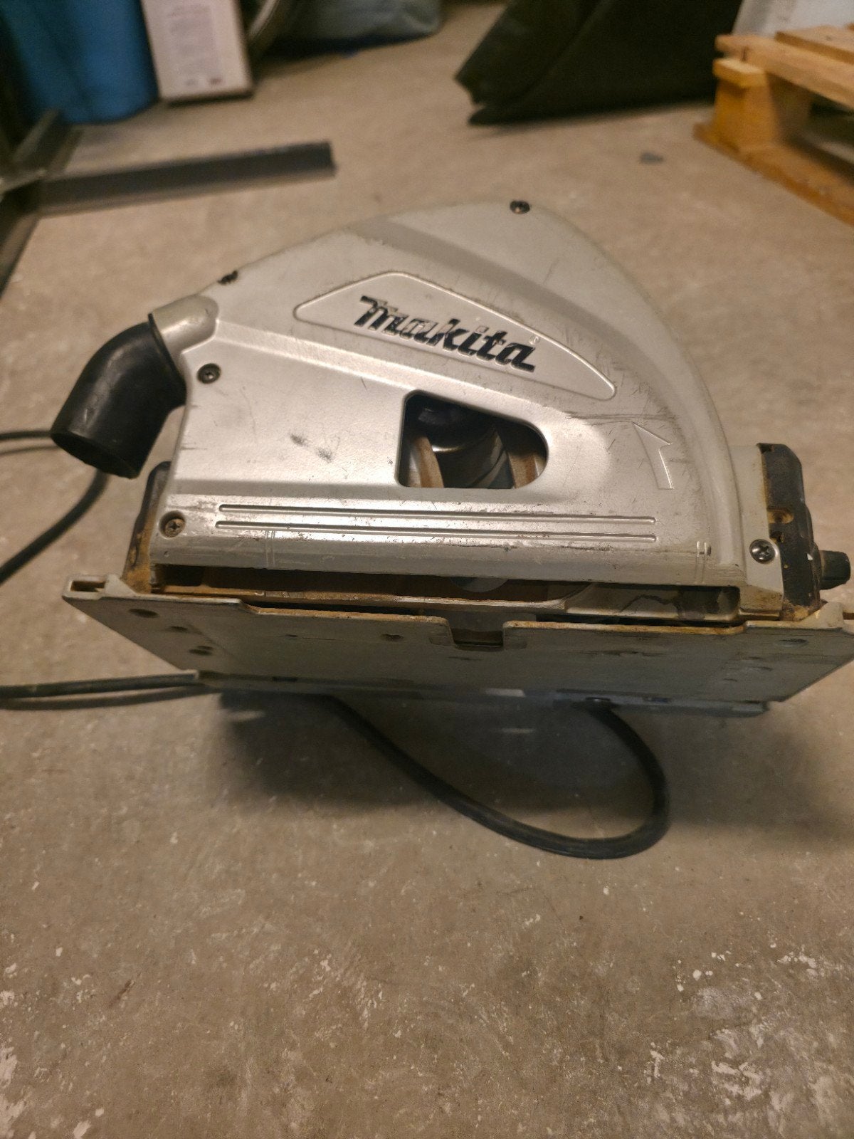 Makita SP6000 invalzaag 1300W, Ophalen of Verzenden