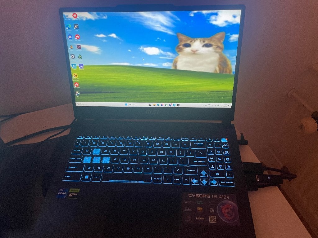 MSI Cyborg 15 A12V Gaming Laptop - Zo goed als nieuw